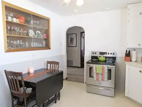 940 Summit Bl, Bismarck, ND 58504 photo 10