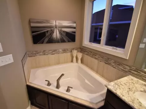 1101 Community Lp, Bismarck, ND 58503 photo 19