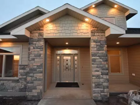 1101 Community Lp, Bismarck, ND 58503 photo 2