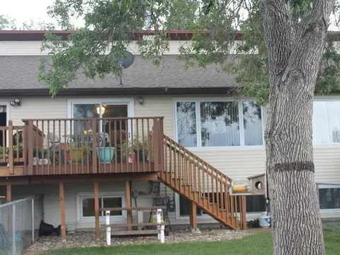 1044 Adobe Trl SE, Mandan, ND 58554 photo 8