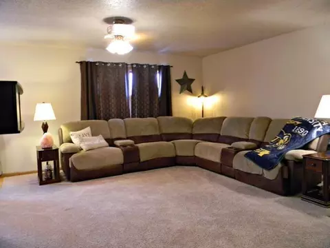 115 Sturgis Lp, Lincoln, ND 58504 photo 3