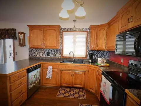 2711 9 Ave SE, Mandan, ND 58554 photo 4