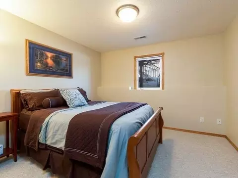 4530 Turnbow, Bismarck, ND 58503 photo 11