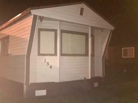 154 Delta Ave, Bismarck, ND 58504 photo 2