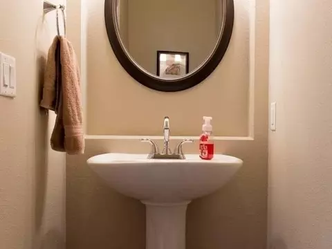 3805 Clairmont Rd, Bismarck, ND 58503 photo 34