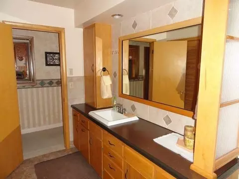 118 Divide Ave E, Bismarck, ND 58501 photo 12