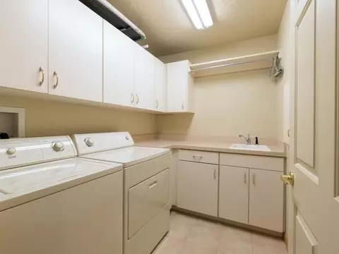 1013 Southport Lp, Bismarck, ND 58504 photo 12