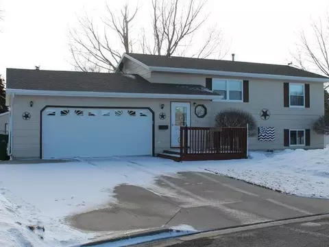 129 Sturgis Lp, Lincoln, ND 58504 photo 1