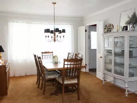 217 Owens Ave E, Bismarck, ND 58501 photo 4
