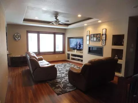 2802 El Paso Dr, Bismarck, ND 58503 photo 4