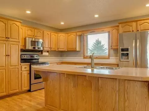125 Calgary Ave E, Bismarck, ND 58503 photo 6