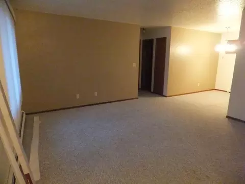 309 18th St N, Bismarck, ND 58501 photo 9