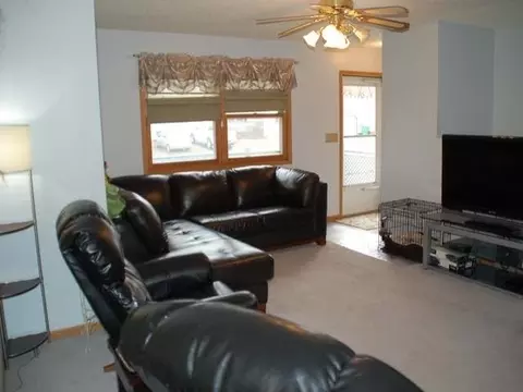 12 Custer Dr, Lincoln, ND 58504 photo 4