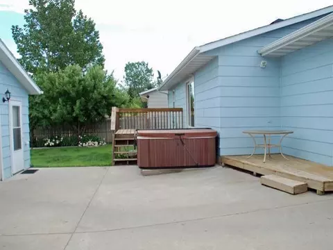 12 Custer Dr, Lincoln, ND 58504 photo 32
