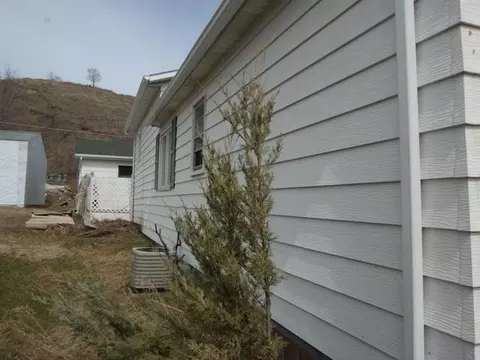 808 2nd St NE, Mandan, ND 58554 photo 20