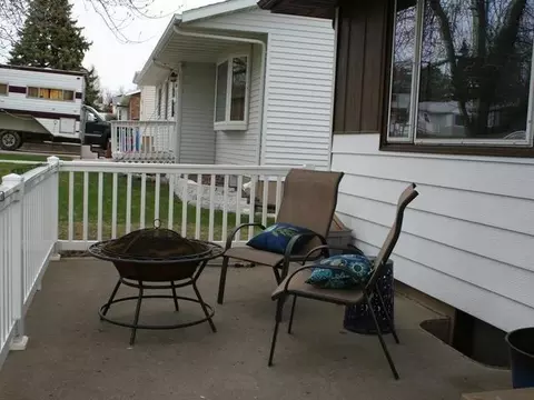 802 1st Ave NE, Mandan, ND 58554 photo 10