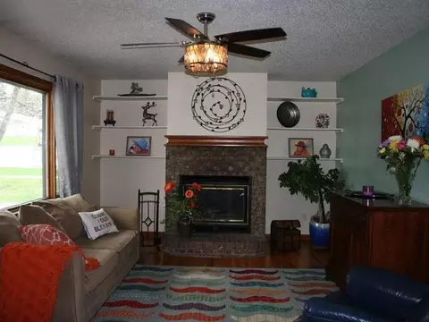 802 1st Ave NE, Mandan, ND 58554 photo 25