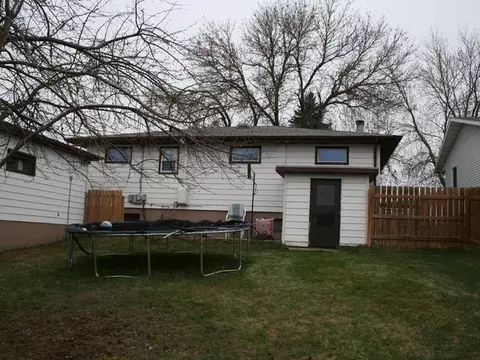 802 1st Ave NE, Mandan, ND 58554 photo 19