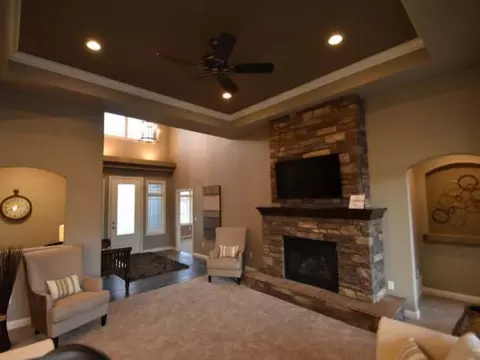 1113 Community Lp, Bismarck, ND 58503 photo 6