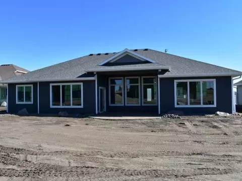 1113 Community Lp, Bismarck, ND 58503 photo 2
