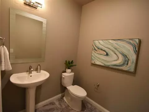 1113 Community Lp, Bismarck, ND 58503 photo 27