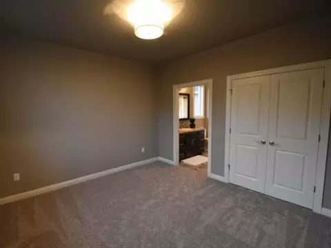 1113 Community Lp, Bismarck, ND 58503 photo 24