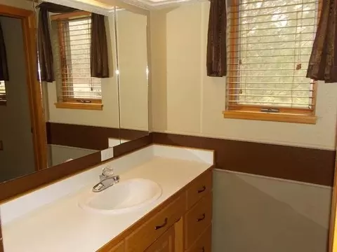 357 Brandon Loop S, Bismarck, ND 58503 photo 11