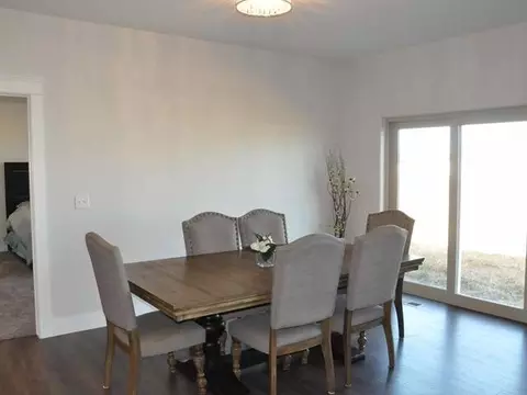 402 Cobblestone Lp, Mandan, ND 58554 photo 7