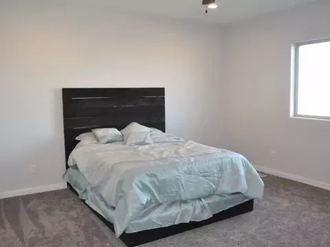 402 Cobblestone Lp, Mandan, ND 58554 photo 12
