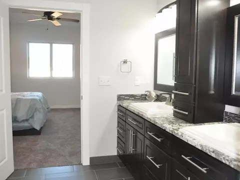 402 Cobblestone Lp, Mandan, ND 58554 photo 21