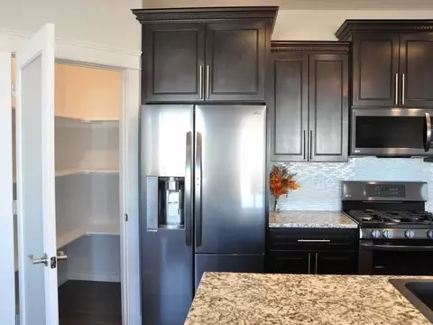 402 Cobblestone Lp, Mandan, ND 58554 photo 32