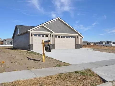 402 Cobblestone Lp, Mandan, ND 58554 photo 45