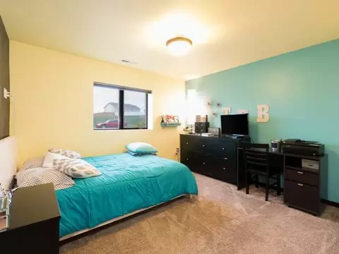 601 Nelson Dr, Bismarck, ND 58503 photo 11
