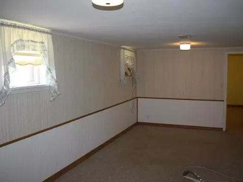 112 E Sycamore Ave, Linton, ND 58552 photo 11