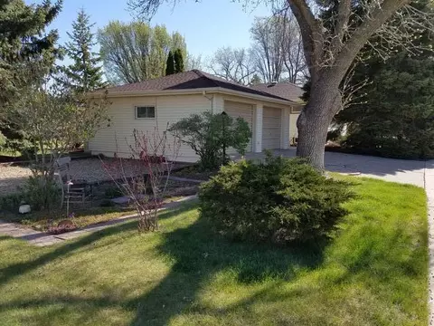 1902 7th St N, Bismarck, ND 58501 photo 18