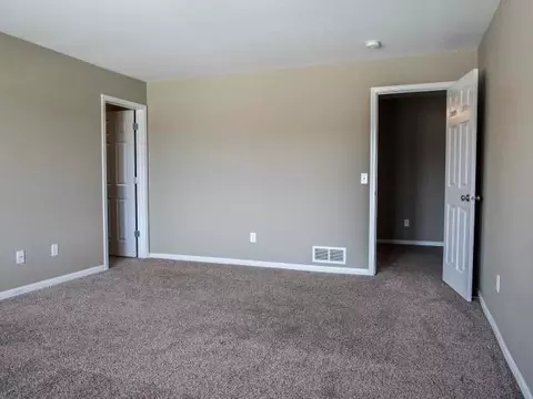 2609 Douglas Pl SE, Mandan, ND 58554 photo 13