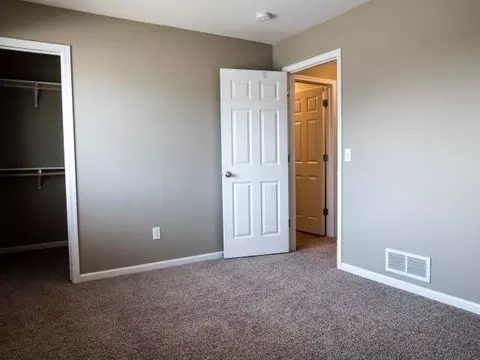 2609 Douglas Pl SE, Mandan, ND 58554 photo 17
