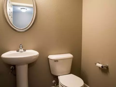2609 Douglas Pl SE, Mandan, ND 58554 photo 11
