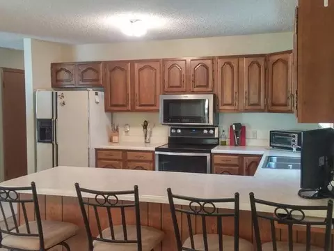935 Capitol Ave E, Bismarck, ND 58501 photo 7