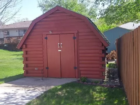 935 Capitol Ave E, Bismarck, ND 58501 photo 9