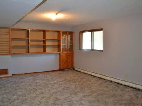 509 3 Ave NE, Mandan, ND 58554 photo 6
