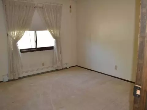 509 3 Ave NE, Mandan, ND 58554 photo 9