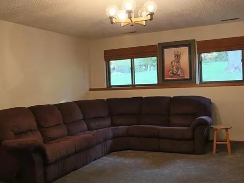 413 Brandon Dr E, Bismarck, ND 58503 photo 17