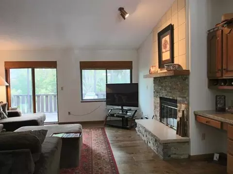 413 Brandon Dr E, Bismarck, ND 58503 photo 6