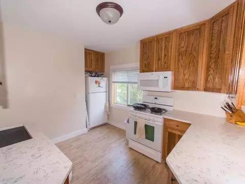 609 11th St N, Bismarck, ND 58501 photo 7