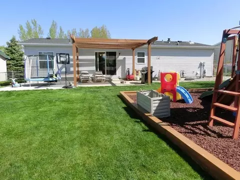 3709 Jericho Rd, Bismarck, ND 58503 photo 33