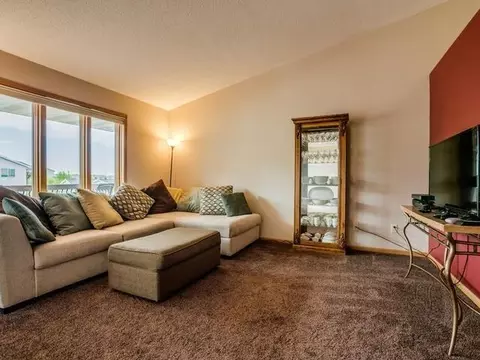 3423 Crocus Ave, Bismarck, ND 58501 photo 10