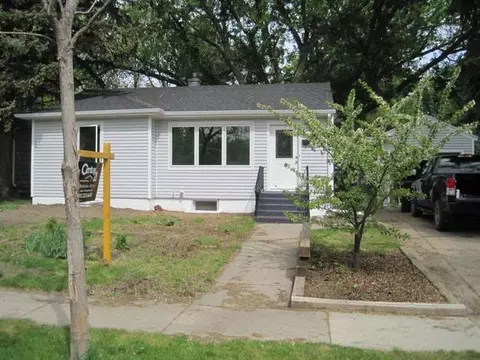 1307 Apache St, Bismarck, ND 58501 photo 28