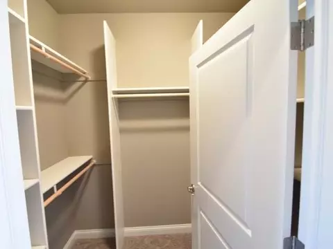 1119 Community Lp, Bismarck, ND 58503 photo 17