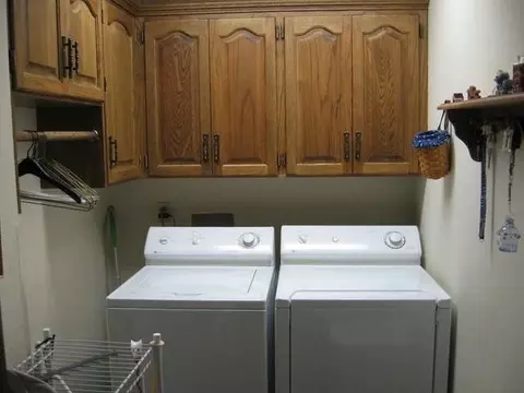 207 Brandon Dr E, Bismarck, ND 58503 photo 23